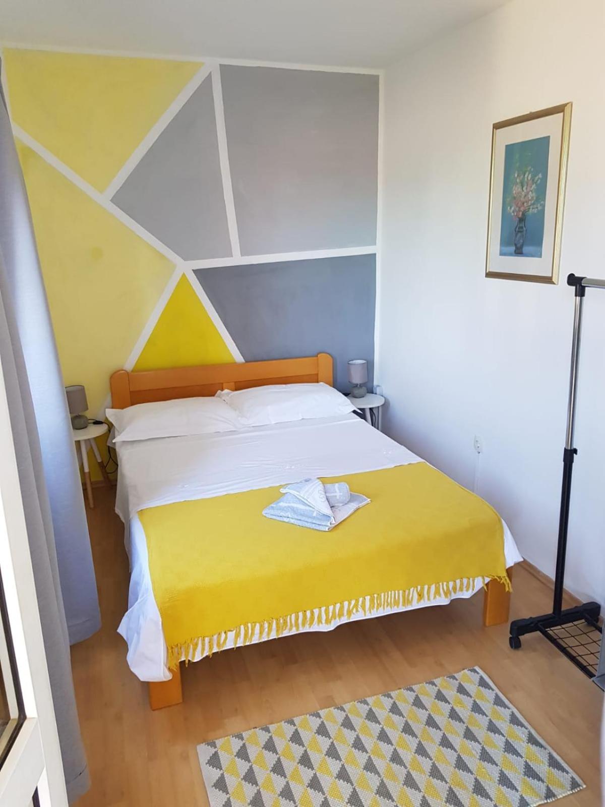 Apartmani Dekovic Primosten Exterior photo